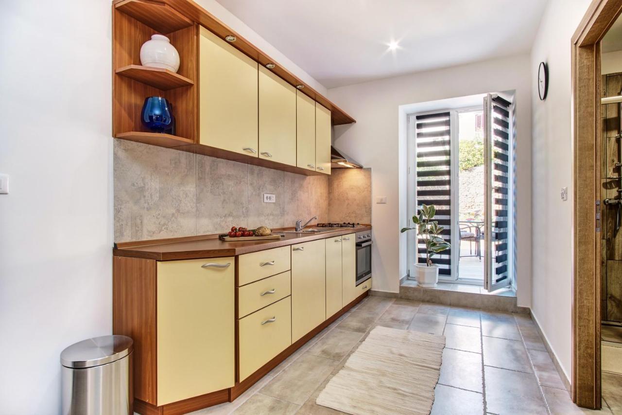 Appartamento Skygarden House Mali Lošinj Esterno foto