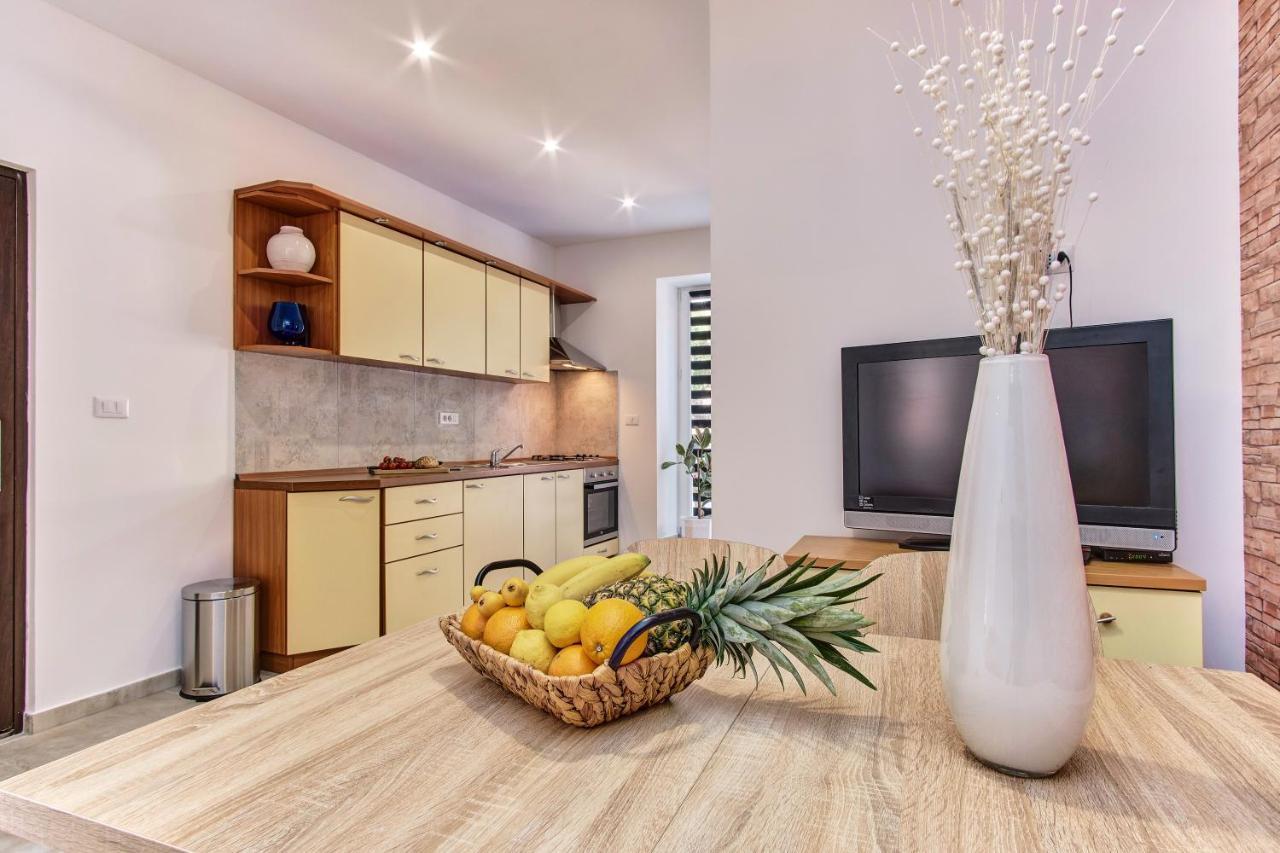 Appartamento Skygarden House Mali Lošinj Esterno foto