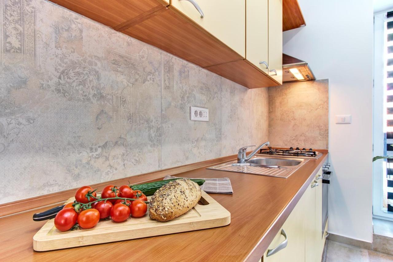 Appartamento Skygarden House Mali Lošinj Esterno foto