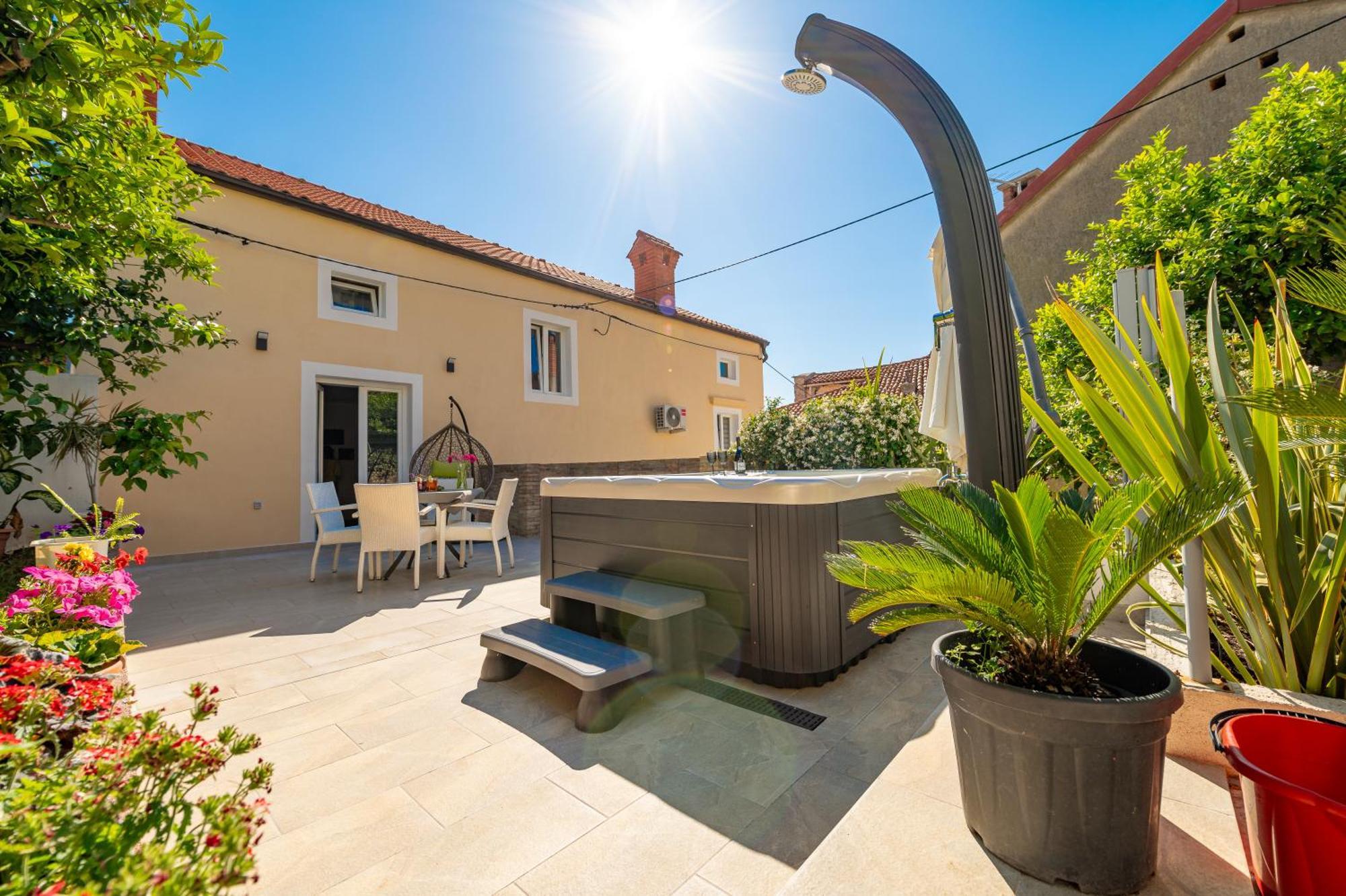 Appartamento Skygarden House Mali Lošinj Esterno foto